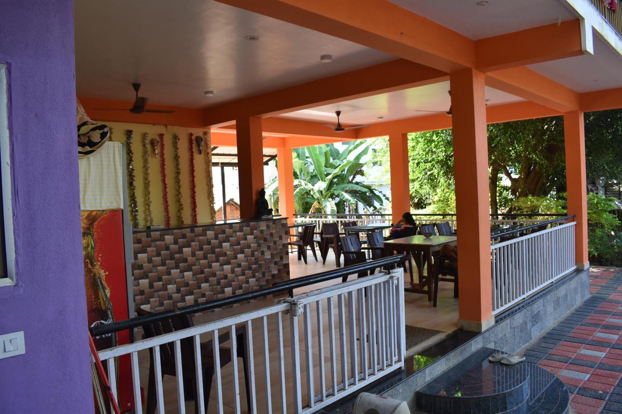 Gundappa Cafe Gokarna Kudle Beach 外观 照片