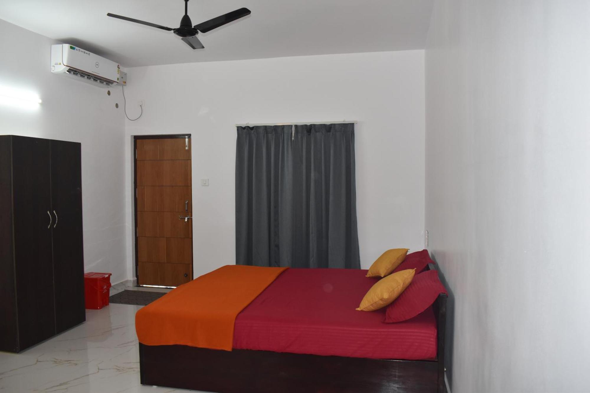 Gundappa Cafe Gokarna Kudle Beach 外观 照片